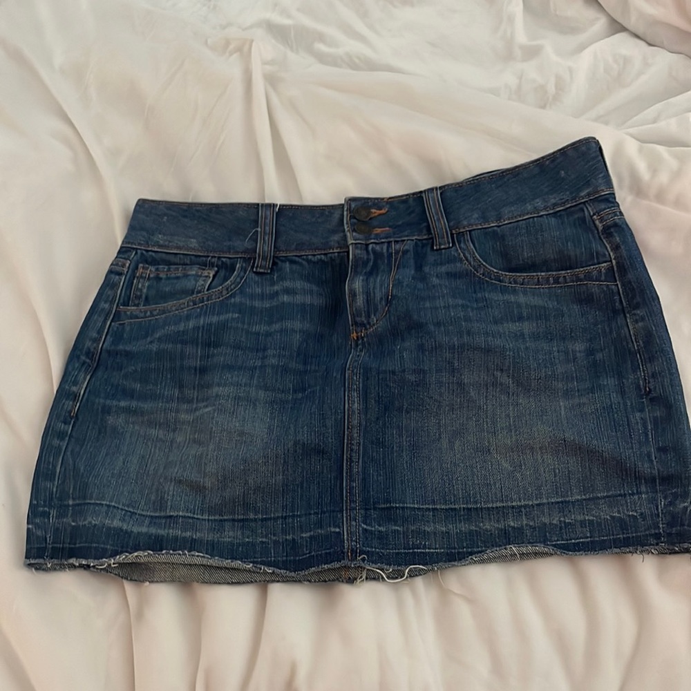 Old Navy denim mini skirt size 4